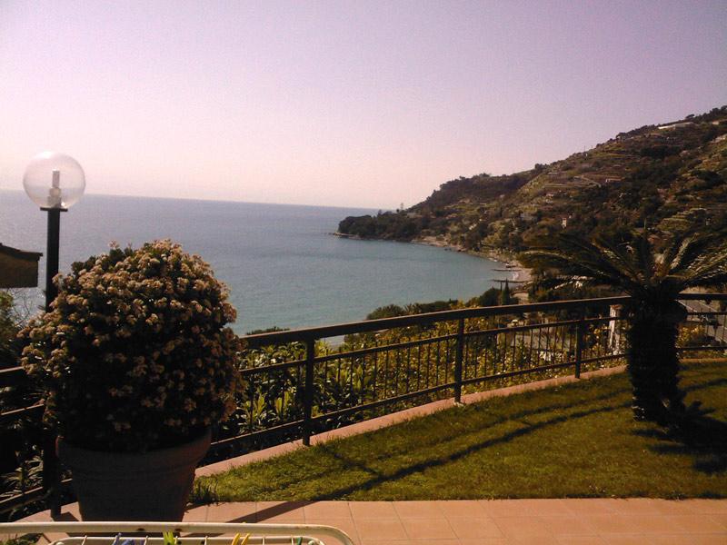 Giardini Ville Di Cagna di cagna di cagna vendita al mare liguria Giardini Ville Di Cagna di cagna di cagna vendita al mare liguria